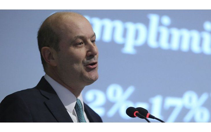 El entre monetario presidido por Federico Sturzenegger, perfeccionó la información sobre la situación real de deudores.