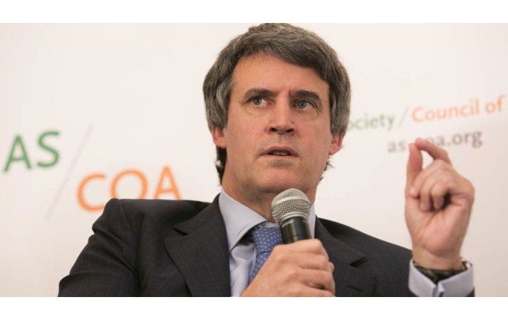 Prat Gay asegura que ya se ve la recuperación económica