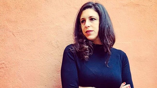 Ariana Harwicz acaba de editar su nueva novela, Perder el juicio.