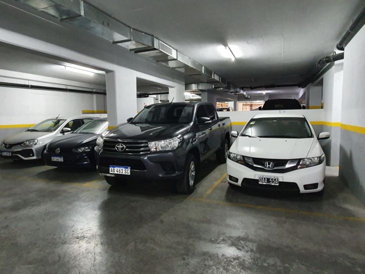 La demanda se concentra en barrios con problemas de estacionamiento, donde las cocheras mantienen niveles de ocupación elevados durante todo el año La demanda se concentra en barrios con problemas de estacionamiento, donde las cocheras mantienen niveles de ocupación elevados durante todo el año