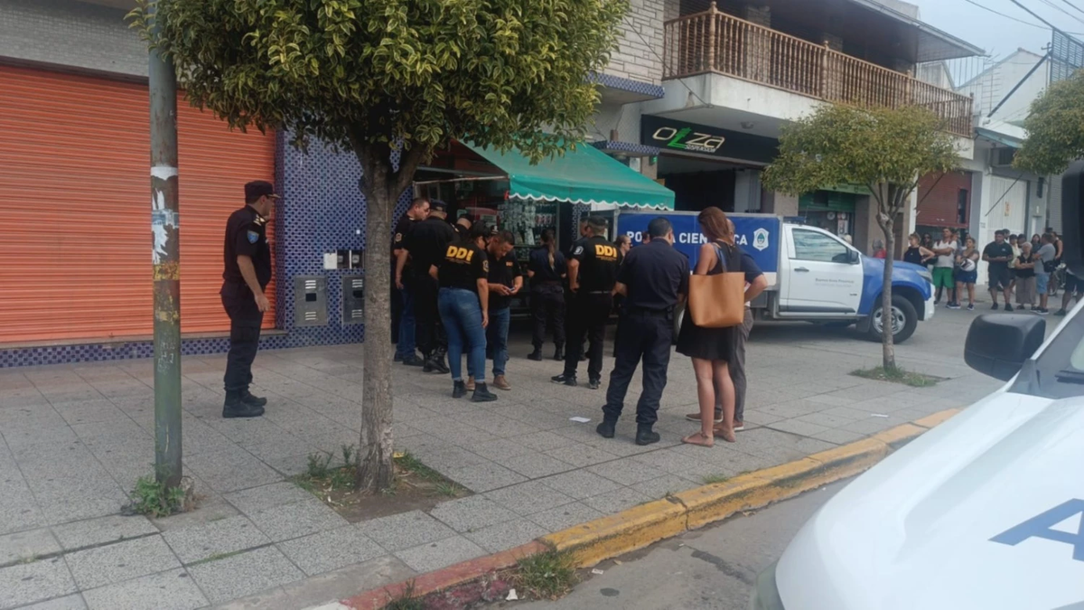 What are the terrible history of El Guachín