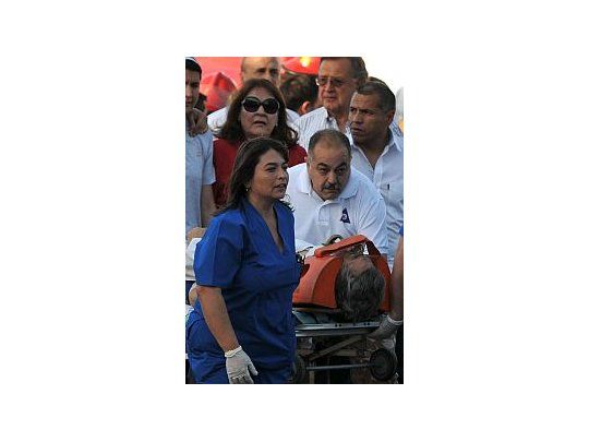 El viernes pasado José Luis Gioja fue trasladado de urgencia al Hospital Guillermo Rawson, luego que el helicóptero que lo trasladaba cayó a tierra en Valle Fértil.