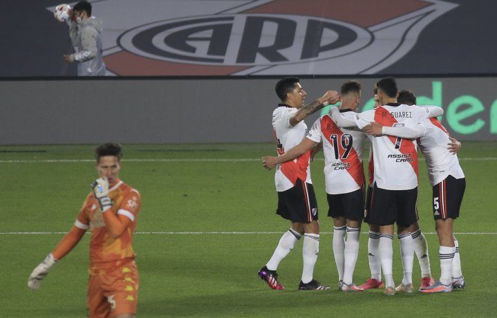 River le gana a Aldosivi en la Liga Profesional.