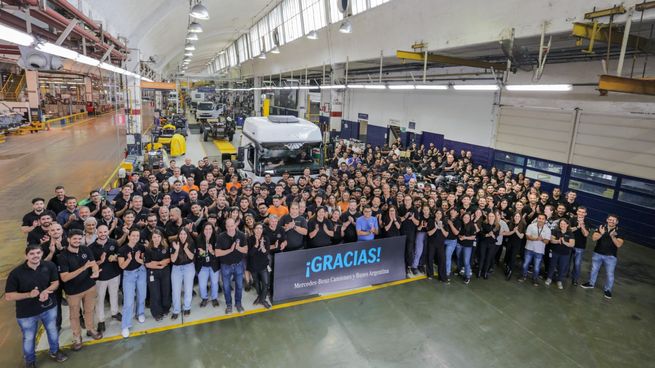Mercedes-Benz Camiones y Buses está de festejo