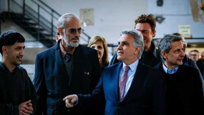 Martín Llaryora anunció medidas para las escuelas técnicas.