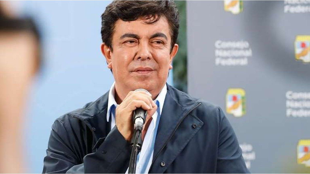 Fernando Espinoza invited multinational companies to settle in the technological center of La Matanza