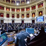 El Gobierno se entusiasma con un primer semestre de aprobaciones plenas en el Congreso. El Gobierno se entusiasma con un primer semestre de aprobaciones plenas en el Congreso.