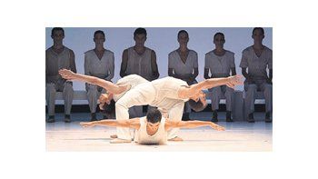 La coreografía de Mauricio Wainrot no busca literalidad argumental, pero es fiel al espíritu de la música de Händel.