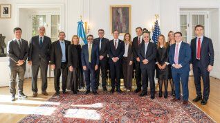 Una delegación de Argencom viajó a EEUU en busca de inversiones para la economía del conocimiento. Una delegación de Argencom viajó a EEUU en busca de inversiones para la economía del conocimiento.