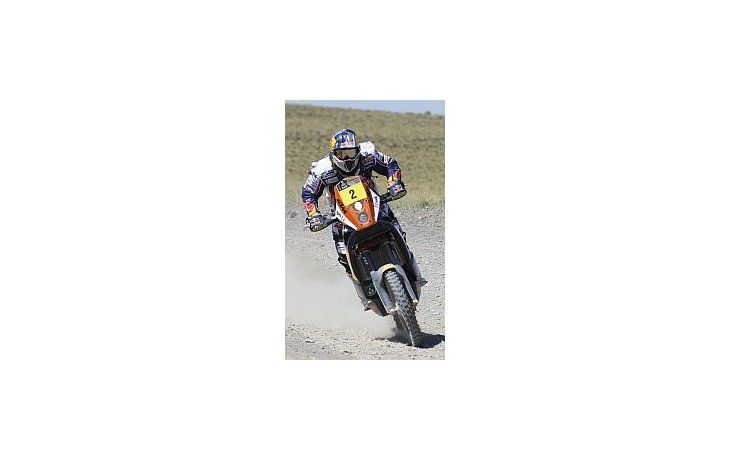 Despres se impuso entre las motos y es el nuevo líder de la general.