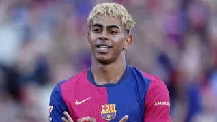 Lamine Yamal, posible ganador de un balón de Oro y millonario.