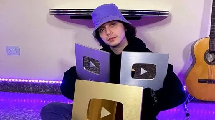 El creador de contenido, de 27 años, había superado los 1,6 millones de suscriptores gracias a sus videos de videojuegos y humor. El creador de contenido, de 27 años, había superado los 1,6 millones de suscriptores gracias a sus videos de videojuegos y humor.