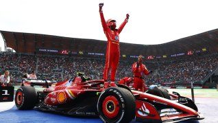 Carlos Sainz, piioto de Ferrari, ganó el Gran Premio de México de Fórmula 1.