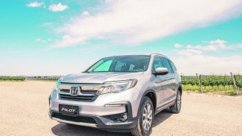 Vuelve SUV de 8 plazas