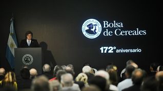 Javier Milei anunció una baja en las retenciones.