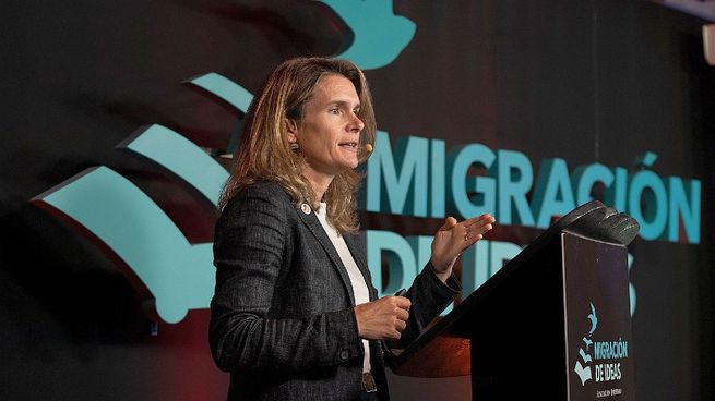 Migración de Ideas 2023. La directora general de Total Austral (TotalEnergies en Argentina), Catherine Remy, planteó que un mayor desarrollo y actividad de Vaca Muerta implicará nuevos desafíos de sostenibilidad.&nbsp;