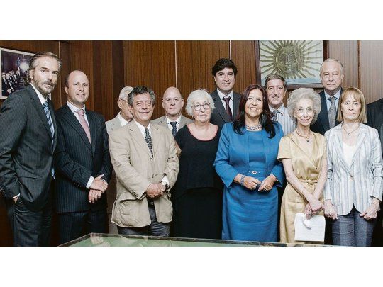 Trece. Desde hace años, Casación arrastra cuatro vacantes. Con la renuncia por jubilación de Pedro David se sumó la quinta que fue cubierta por Mahiques hasta la definición de un concurso que había comenzado en 2014 para completar el tribunal.