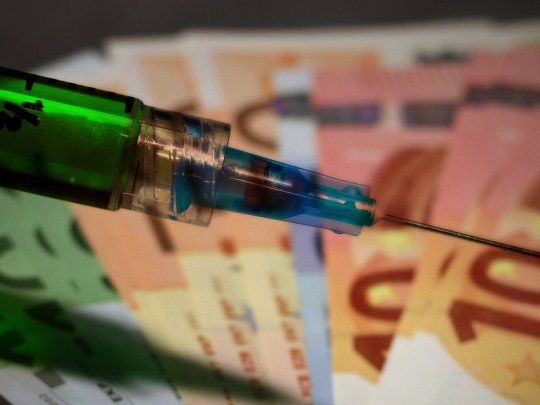 La vacuna es el oro líquido de 2021, lo más preciado para distribuir el próximo año, sostuvo Interpol