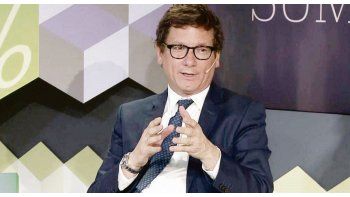 Banquero. Martino defendió  las reformas propuestas por el Gobierno.