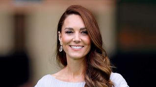 de cuanto es la fortuna de kate middleton y por que genero un problema en la familia real britanica