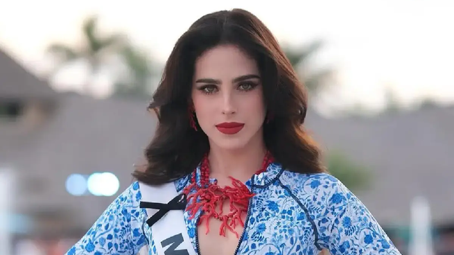 Preliminar Miss Universo 2025 en vivo: así desfila Fátima Bosch en traje típico nacional y de baño.