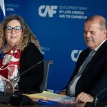 La vicepresidenta del Banco Central del Uruguay, Ana Claudia de los Heros, advirtió sobre la necesidad de impulsar la inclusión financiera. La vicepresidenta del Banco Central del Uruguay, Ana Claudia de los Heros, advirtió sobre la necesidad de impulsar la inclusión financiera.