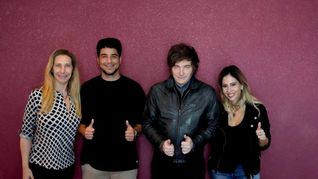 Ganadores: Karina Milei, Agustín Pellegrini, Javier Milei y Romina Diez. Ganadores: Karina Milei, Agustín Pellegrini, Javier Milei y Romina Diez.