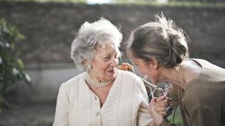 Las claves para vivir más años, según Harvard