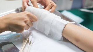 Reportan más de 35 heridos por uso de pirotecnia en Año Nuevo