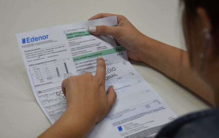 presentaron amparo para frenar el nuevo aumento de luz