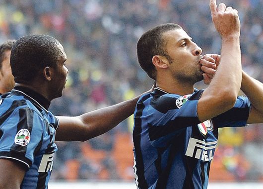 Walter Samuel marcó uno de los goles en la victoria del Inter.