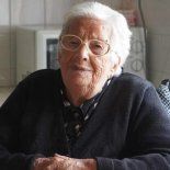 Teresa Fernández Casado es la persona más longeva de España con tiene 112 años. Teresa Fernández Casado es la persona más longeva de España con tiene 112 años.