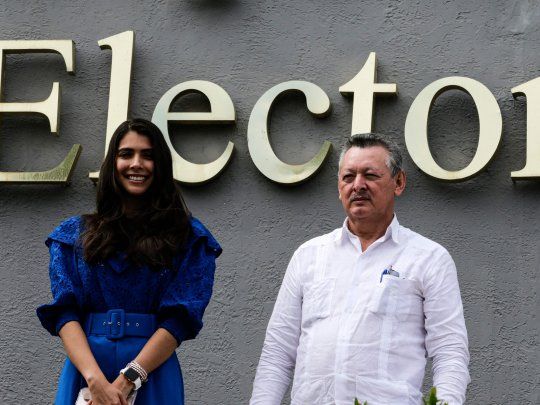 Berenice Quezada y Oscar Sobalvarro.