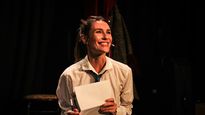 Paula Morales en “Cartas de un amor inolvidable”, escrita y coprotagonizada por Marcelo Galliano.&nbsp;