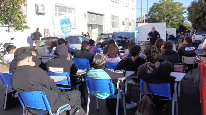 El 22 de abril las universidades públicas reclamaron a través de clases públicas.
