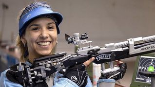 Fernanda Russo logró la plata en rifle de aire 10m (tiro) y también la clasificación olímpica a París 2024.