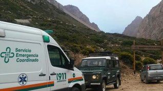 El hombre tenía 35 años y se encontraba en una zona de difícil acceso en la precordillera andina. El hombre tenía 35 años y se encontraba en una zona de difícil acceso en la precordillera andina.