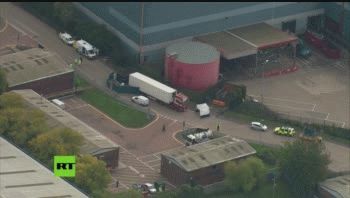 Horror en Reino Unido: hallan 39 cadáveres en el contenedor de un camión