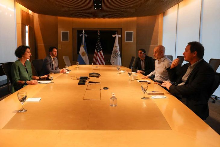 Larreta encargada de negocios EEUU