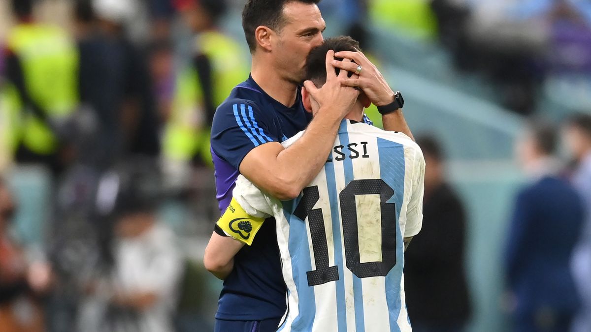 Scaloni’s advice to Messi: “Let him be happy on a court”