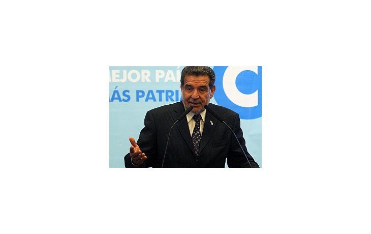 Luis Beder Herrera.