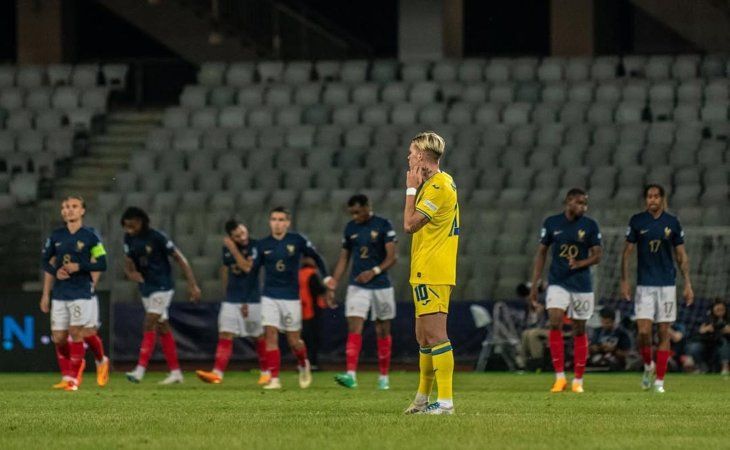 El jugador europeo deberá estar apartado de las canchas por mucho tiempo. El jugador europeo deberá estar apartado de las canchas por mucho tiempo.