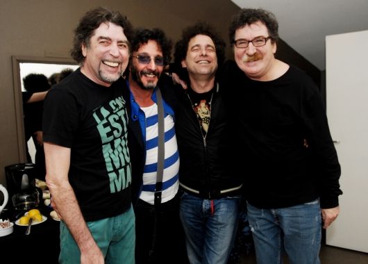 Sabina, Páez, Calamaro y García tras bambalinas.