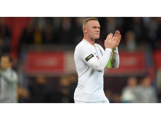 Wayne Rooney se despidió de su gente con una goleada de Inglaterra sobre Estados Unidos.