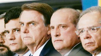 sordos ruidos. Sergio Moro y Jair Bolsonaro protagonizan una pelea sorda por la candidatura presidencial de 2022, según la prensa.