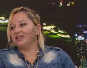 La planera tiene nueva profesión y se lanza como cantante de cumbia