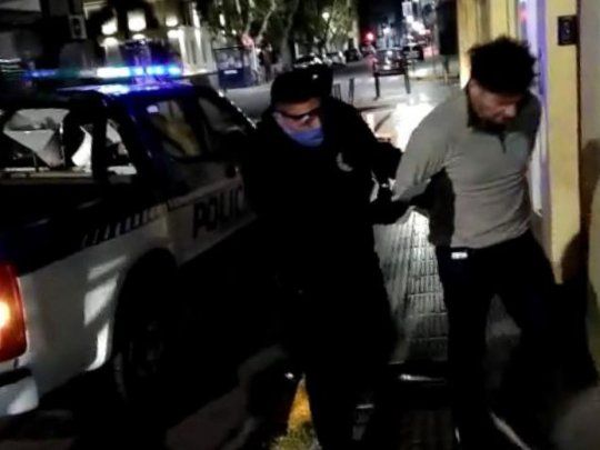 El ciclista se film&oacute; en un video que luego difundi&oacute; por WhatsApp.