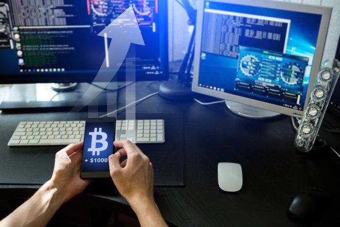 Movements in cryptocurrencies. Movements in cryptocurrencies.
