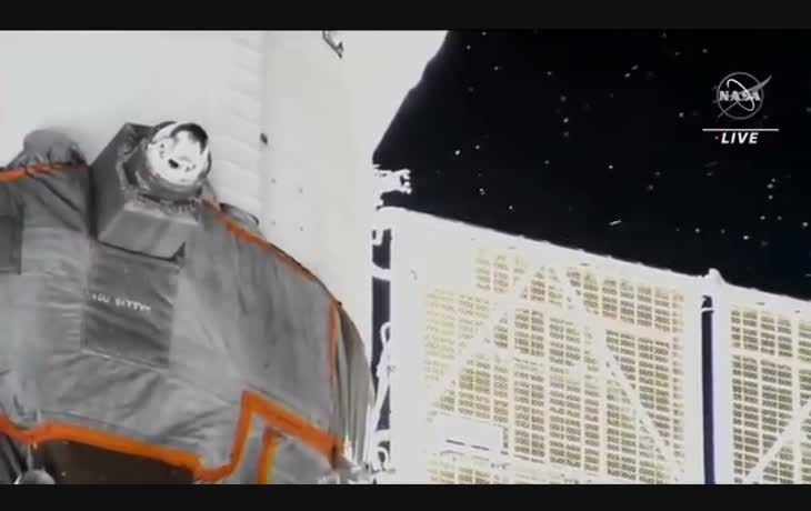 aumento la temperatura en la nave espacial rusa averiada por un micrometeorito