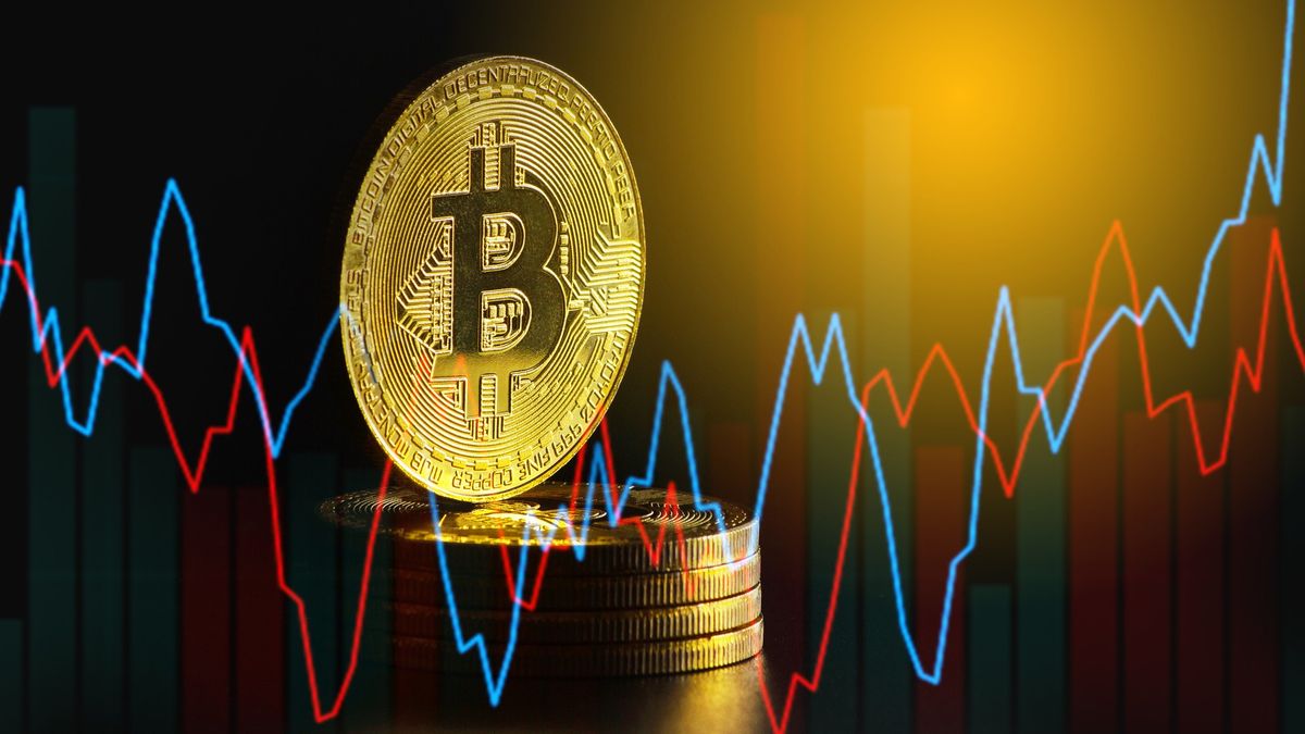 Cryptocurrencies: Bitcoin and Ethereum Drop After Fed Rate Announcement